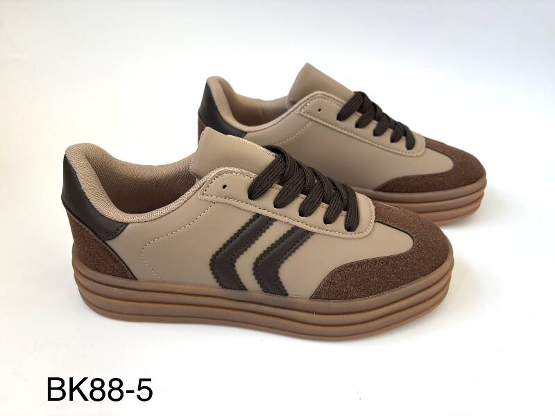 Buty sportowe damskie Roz 36-41/ 12 par